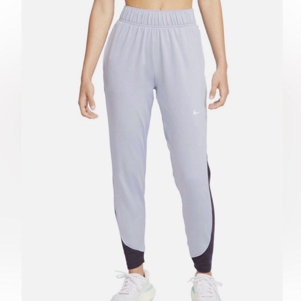 Nike therma fit light and dark purple regular rise fitted joggers